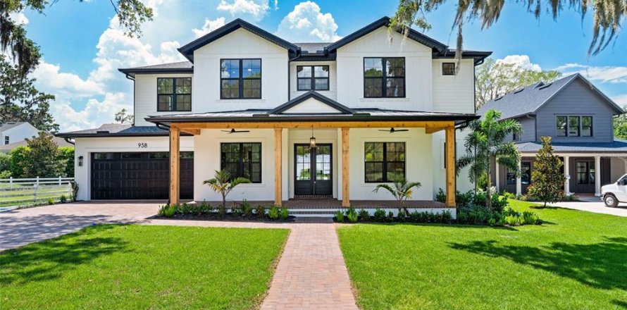 Villa ou maison à Winter Garden, Floride 5 chambres, 379.78 m2 № 1854416