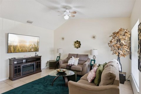 Immobilier commercial à vendre à Minneola, Floride: 6 chambres, 250.84 m2 № 2127480 - photo 7