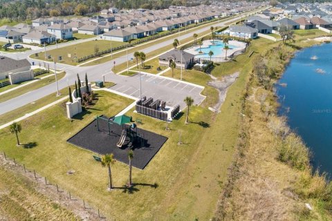 Casa en venta en Winter Haven, Florida, 3 dormitorios, 157.47 m2 № 1816595 - foto 16