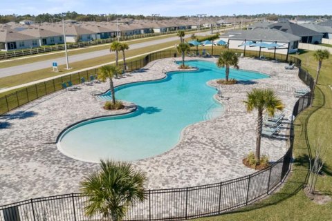 Casa en venta en Winter Haven, Florida, 3 dormitorios, 157.47 m2 № 1816595 - foto 2