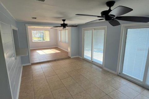 Casa en venta en New Port Richey, Florida, 2 dormitorios, 144.93 m2 № 2238744 - foto 24