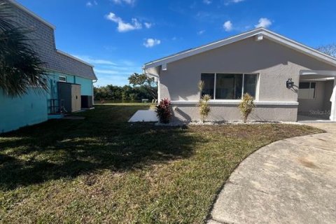 Casa en venta en New Port Richey, Florida, 2 dormitorios, 144.93 m2 № 2238744 - foto 5