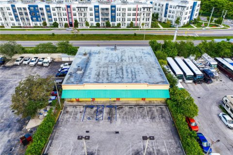 Immobilier commercial à vendre à Homestead, Floride № 1857273 - photo 4
