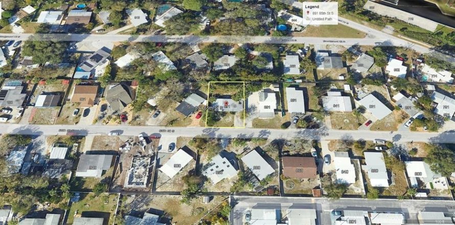 Land in Saint Petersburg, Florida № 1838583