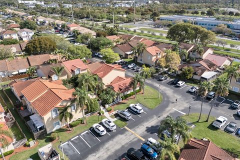 Villa ou maison à vendre à Cutler Bay, Floride: 2 chambres, 78.04 m2 № 2050279 - photo 22