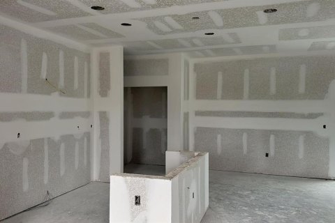 House in Port Charlotte, Florida 4 bedrooms, 151.99 sq.m. № 1757138 - photo 3