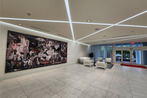Condo in Miami, Florida  № 2040492 - photo 21
