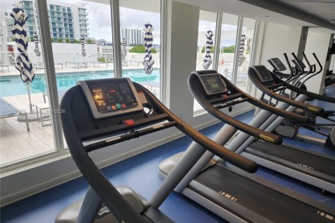 Condo in Miami, Florida  № 2040492 - photo 17