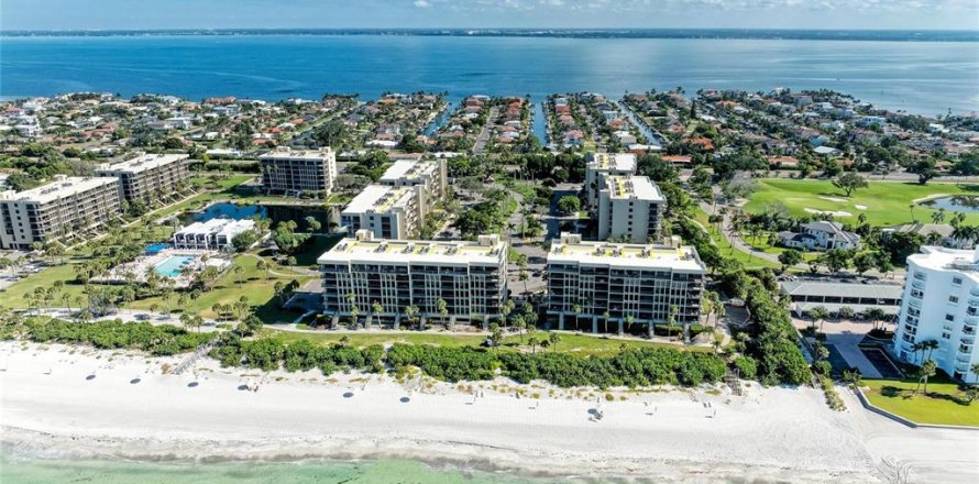 Condo in Longboat Key, Florida, 2 bedrooms  № 2216731