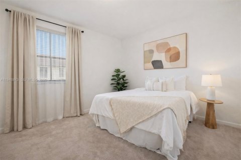 Touwnhouse à vendre à Homestead, Floride: 3 chambres, 123.37 m2 № 2003480 - photo 13