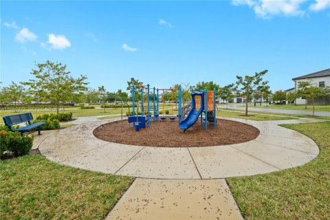 Touwnhouse à vendre à Homestead, Floride: 3 chambres, 123.37 m2 № 2003480 - photo 22