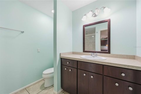 House in Venice, Florida 3 bedrooms, 175.68 sq.m. № 2123429 - photo 14