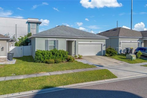 Villa ou maison à vendre à Davenport, Floride: 3 chambres, 152.45 m2 № 2144224 - photo 5