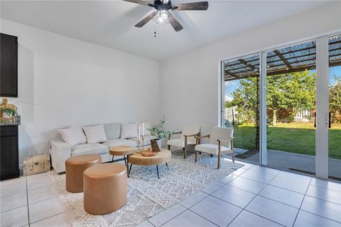 Villa ou maison à vendre à Davenport, Floride: 3 chambres, 152.45 m2 № 2144224 - photo 14