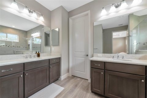 Casa en venta en Bradenton, Florida, 4 dormitorios, 206.43 m2 № 1899227 - foto 18