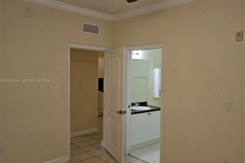 Copropriété à louer à Homestead, Floride: 3 chambres, 98.48 m2 № 2069344 - photo 21