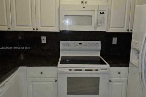 Copropriété à louer à Homestead, Floride: 3 chambres, 98.48 m2 № 2069344 - photo 6