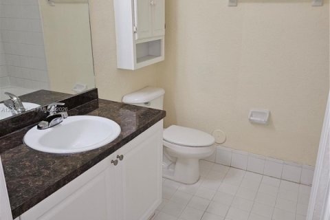 Copropriété à louer à Homestead, Floride: 3 chambres, 98.48 m2 № 2069344 - photo 24