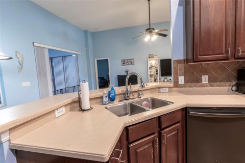 House in Apollo Beach, Florida 3 bedrooms, 229.93 sq.m. № 2226377 - photo 26