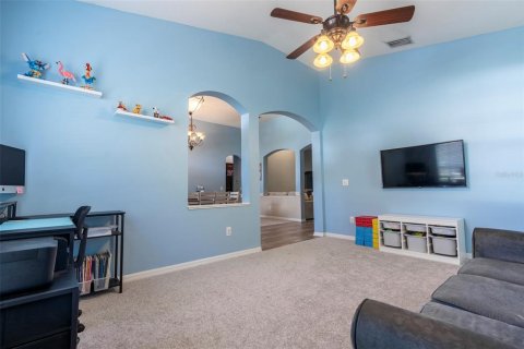 House in Apollo Beach, Florida 3 bedrooms, 229.93 sq.m. № 2226377 - photo 14