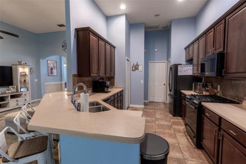 House in Apollo Beach, Florida 3 bedrooms, 229.93 sq.m. № 2226377 - photo 22