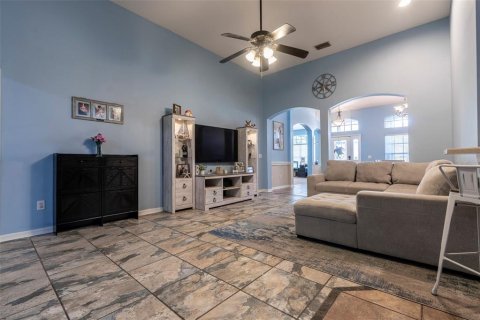 House in Apollo Beach, Florida 3 bedrooms, 229.93 sq.m. № 2226377 - photo 19
