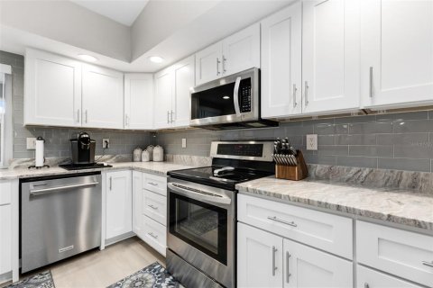 Villa ou maison à vendre à Punta Gorda, Floride: 3 chambres, 155.98 m2 № 2403561 - photo 15