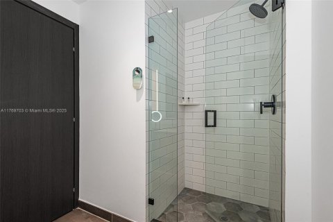 Copropriété à louer à Miami, Floride: 1 chambre, 41.06 m2 № 1594031 - photo 23