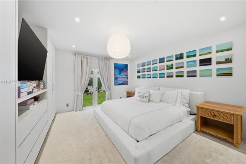 Купить виллу или дом в Майами-Бич, Флорида 4 спальни, 161.74м2, № 2007792 - фото 16