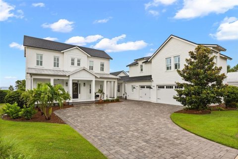 House in Winter Garden, Florida 6 bedrooms, 467.86 sq.m. № 2367218