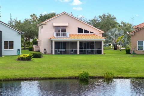 House in Seminole, Florida 3 bedrooms, 248.42 sq.m. № 1773563 - photo 3