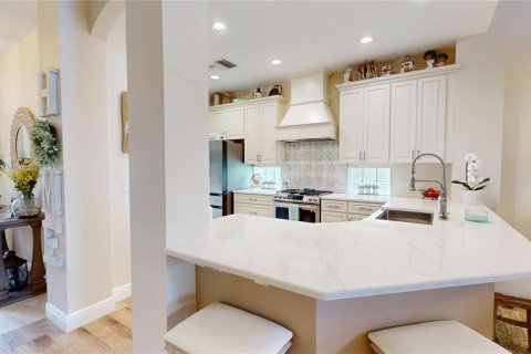 House in Seminole, Florida 3 bedrooms, 248.42 sq.m. № 1773563 - photo 20