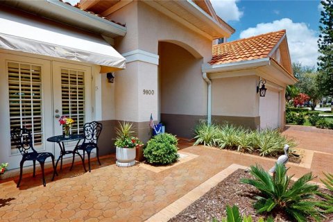 House in Seminole, Florida 3 bedrooms, 248.42 sq.m. № 1773563 - photo 5