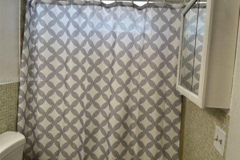 Купить кондоминиум в Авентура, Флорида 1 спальня, 72.19м2, № 2032338 - фото 14