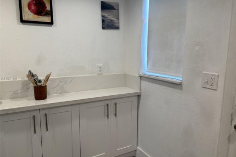 Condominio en venta en Aventura, Florida, 1 dormitorio, 72.19 m2 № 2032338 - foto 23