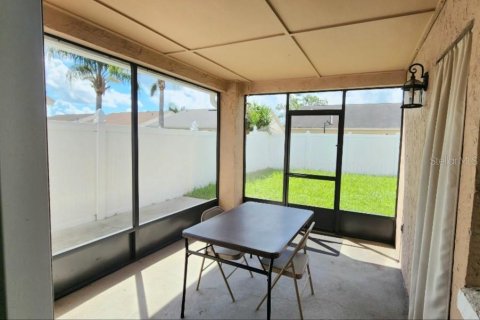 House in Kissimmee, Florida 4 bedrooms, 142.7 sq.m. № 1900346 - photo 29