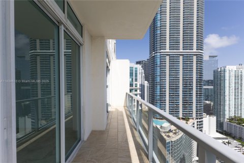 Apartamento en alquiler en Miami, Florida, 2 dormitorios, 102.19 m2 № 1842717 - foto 18