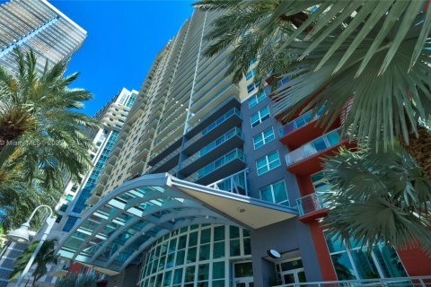 Apartamento en alquiler en Miami, Florida, 2 dormitorios, 102.19 m2 № 1842717 - foto 21