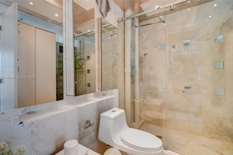 Apartamento en alquiler en Miami, Florida, 2 dormitorios, 102.19 m2 № 1842717 - foto 7