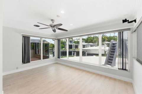 House in Fort Lauderdale, Florida 4 bedrooms, 249.07 sq.m. № 2153740 - photo 20