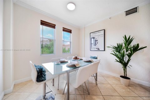 Снять в аренду кондоминиум в Майами, Флорида 3 спальни, 125.14м2, № 1982181 - фото 12