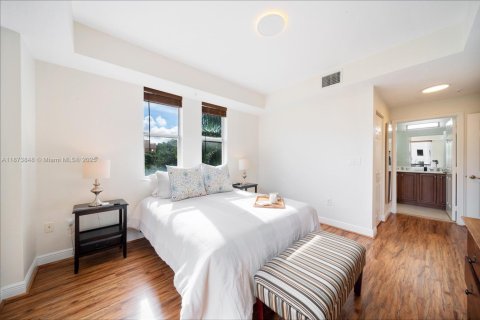 Снять в аренду кондоминиум в Майами, Флорида 3 спальни, 125.14м2, № 1982181 - фото 19