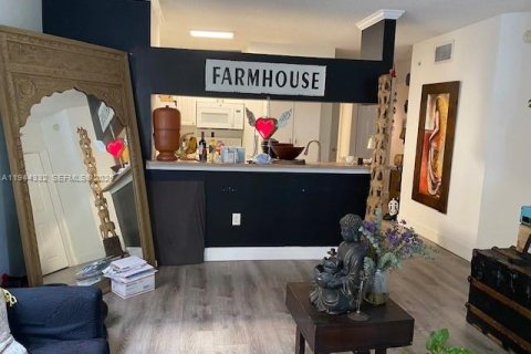 Condo à Sunny Isles Beach, Floride, 2 chambres  № 2007793