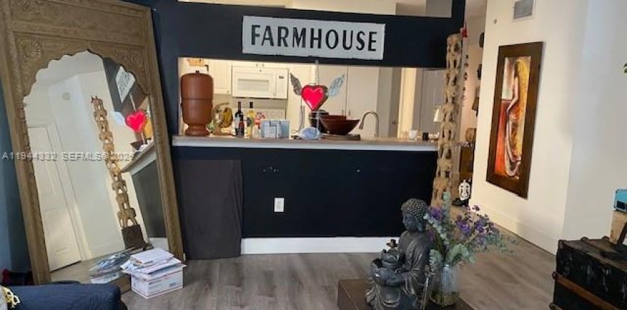 Condo à Sunny Isles Beach, Floride, 2 chambres  № 2007793