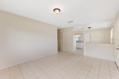 Propiedad comercial en venta en Orlando, Florida, 180.6 m2 № 1803989 - foto 23