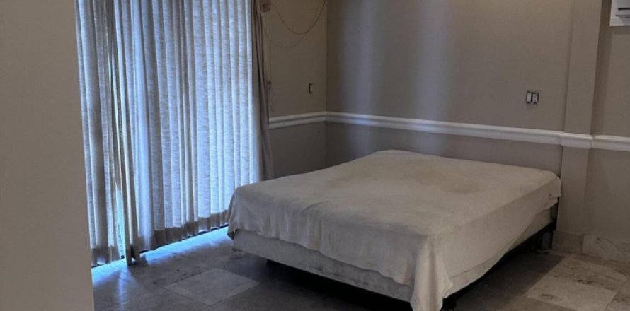 Villa ou maison à Boynton Beach, Floride 7 chambres, 261.52 m2 № 1065855