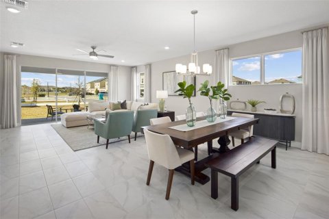 Casa en venta en Orlando, Florida, 4 dormitorios, 286.7 m2 № 1568658 - foto 5