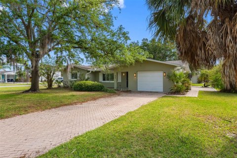 Casa en venta en Palm Harbor, Florida, 2 dormitorios, 153.85 m2 № 2135014 - foto 30