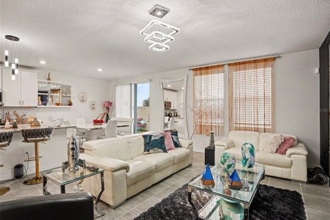 Casa en venta en Haines City, Florida, 3 dormitorios, 138.33 m2 № 2208320 - foto 10