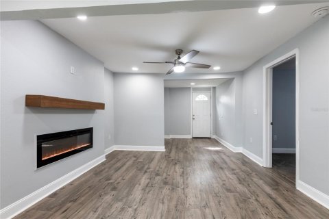 Casa en venta en Tampa, Florida, 3 dormitorios, 107.95 m2 № 2207573 - foto 20